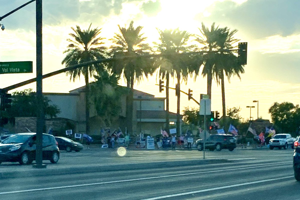 DannoAustin's tweet photo. @realDonaldTrump 
Showing support for @POTUS in Gilbert Arizona.  
#NotBlockingTraffic
#NotYellingProfanities
#NotViolent
#Peaceful
#Respectful
 #MAGA https://t.co/JCdbUin1nV