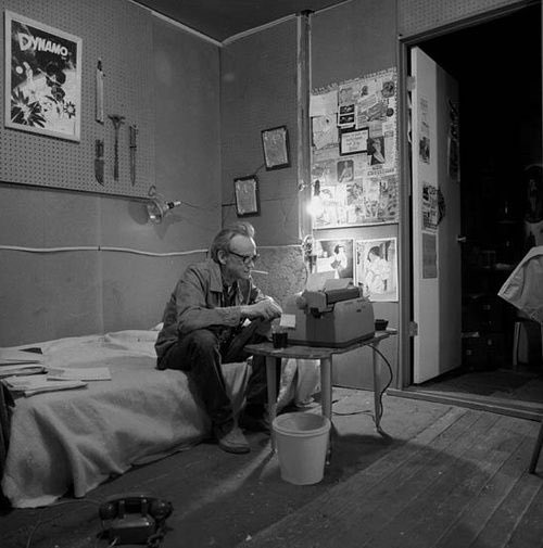 Despite his success in comics, he grew bitter with the industry. Wood struggled with lifelong headaches, alcoholism, and 2 failed marriages. Towards the end of his life he said “If I had it all to do over again, I’d cut off my hands”. He took his own life 39 years ago today.