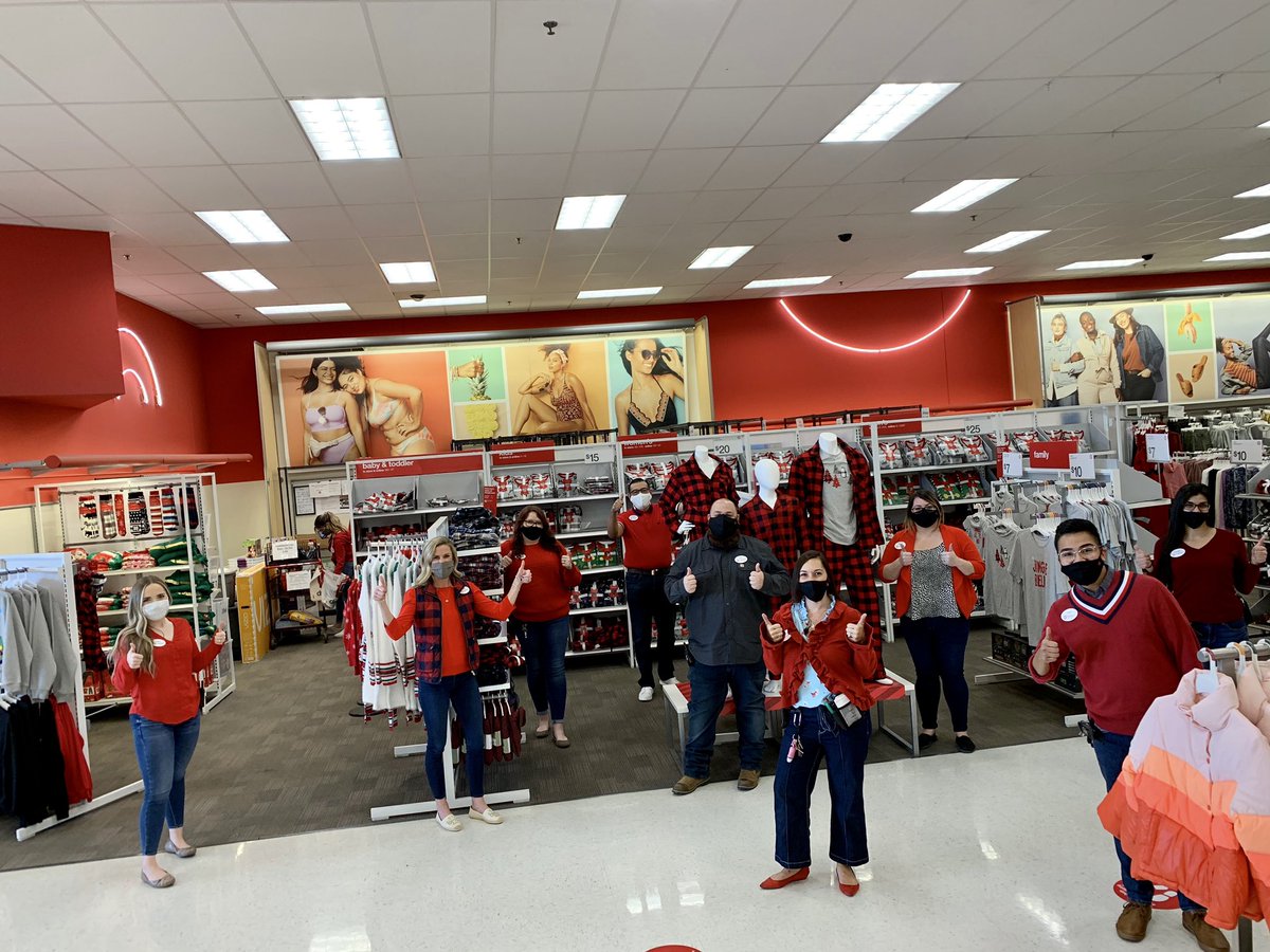 Welcome to G295 <a href="/LDJones817/">Lindsey Jones</a> 🎯! 2096 Team is ready to make it happen for our Guest as we welcome you to #D218 #WorkSomewhereYouLove