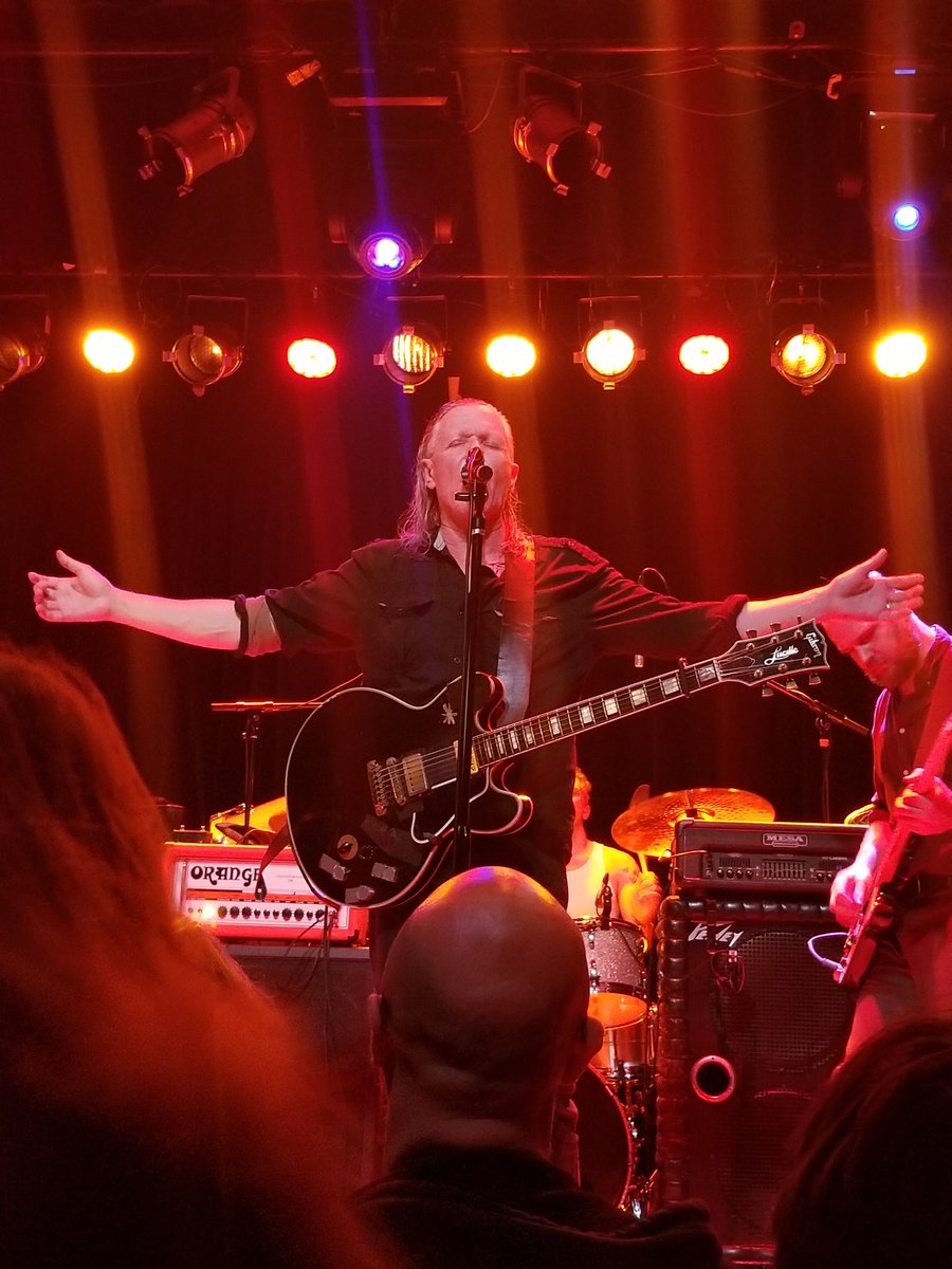 PopShieldPod's tweet photo. 11/02/2017 the first of the final 3 SWANS shows in Brooklyn. Dan traveled from Florida to NYC for them. Remember getting to travel and do fun stuff? https://t.co/zeAsJitKsJ