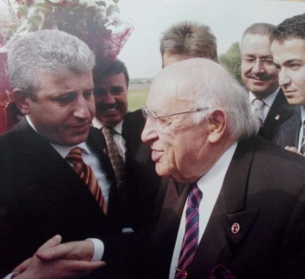 DpGultekinUysal's tweet photo. Gün geçmiyor ki üzücü bir haber almayalım!
Geçmişte beraber görev yaptığımız Edirne E. il Başkanımız Zekeriya Kayalar’ın vefatı nedeniyle büyük üzüntü içerisindeyim.
Kendisine rahmet, ailesine, Edirnemize ve camiamıza başsağlığı ve sabır diliyorum. https://t.co/sMYz25d21T