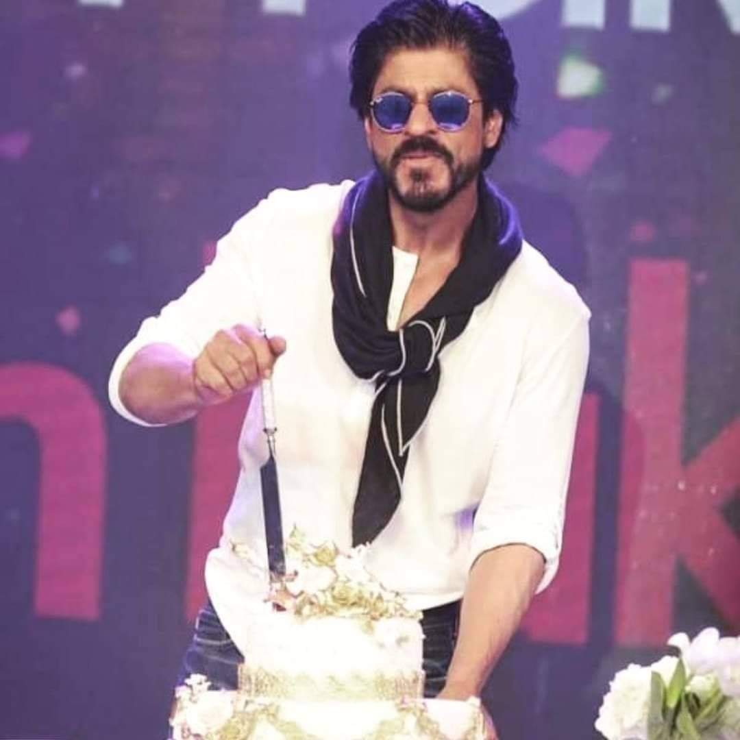 SabhyataMdno's tweet photo. 🎂🍰🇸 🇭 🇦 🇭 🇷 🇺 🇰 🇭  
     🇰 🇭 🇦 🇳 
        🇭 🇦 🇵 🇵 🇾    
            🇧 🇮 🇷 🇹 🇭 🇩 🇦 🇾 https://t.co/en3m3y38k3