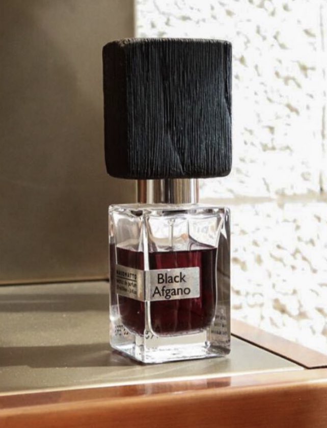 Distinction, luxury, harmony
التميز ، الفخامة ، التناغم

#ناسوماتو
#nasomatto