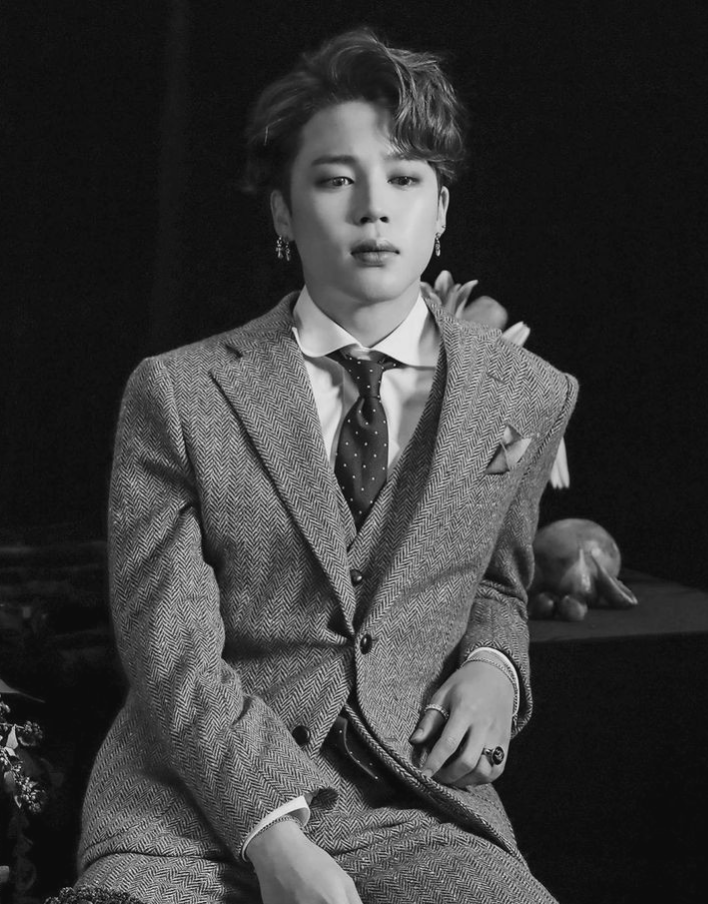 𝒫𝒶𝓇𝓀 𝐼𝓀𝒶𝓇𝓊𝓈
𝟣𝟫 𝒶𝓃𝑜𝓈
𝒯𝓇𝒾𝓉ã𝑜
𝐹𝓁𝑜𝓇𝒾𝓈𝓉𝒶
@bad_tobad_