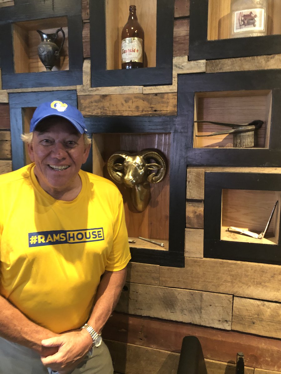 TwistdOakTavern's tweet image. We got @SamWithTheRams to join other #Ramily VIPs and pose with our @RamsNFL mascot, Oren Tup.  #RamsHouse