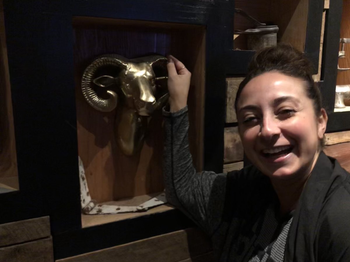 TwistdOakTavern's tweet image. We got @SamWithTheRams to join other #Ramily VIPs and pose with our @RamsNFL mascot, Oren Tup.  #RamsHouse