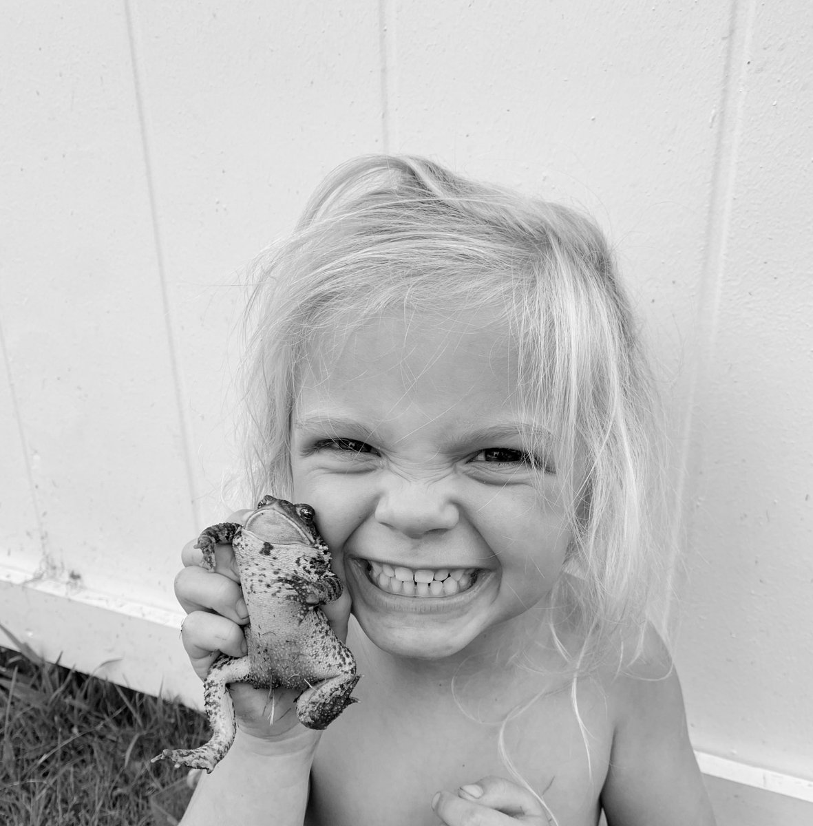 BUHS_Volleyball's tweet photo. Happy Fourth birthday to my mini me. https://t.co/MBhDHoMbal