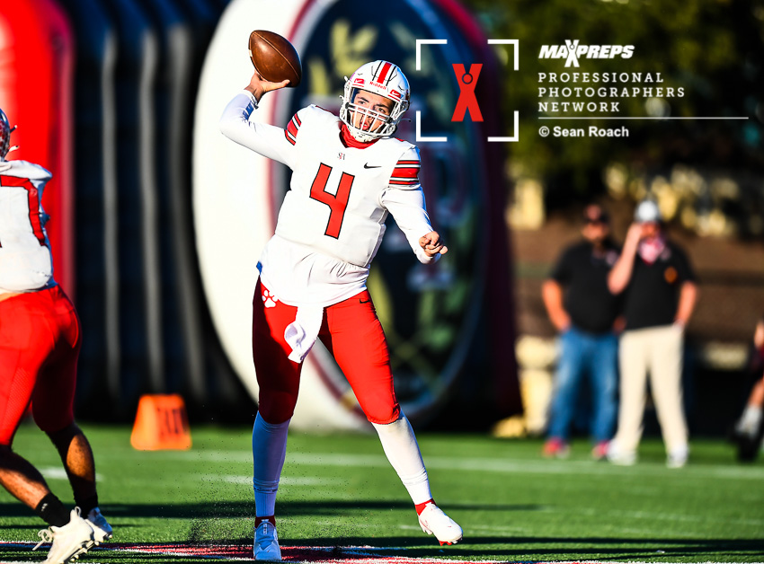 Swroach's tweet photo. @sja_bloodhounds @SJAFBall The MaxPreps photo gallery from your win Friday night vs Hyde Park is now posted at the following link:
https://t.co/ruFa8soklG https://t.co/QRpmt40RN0