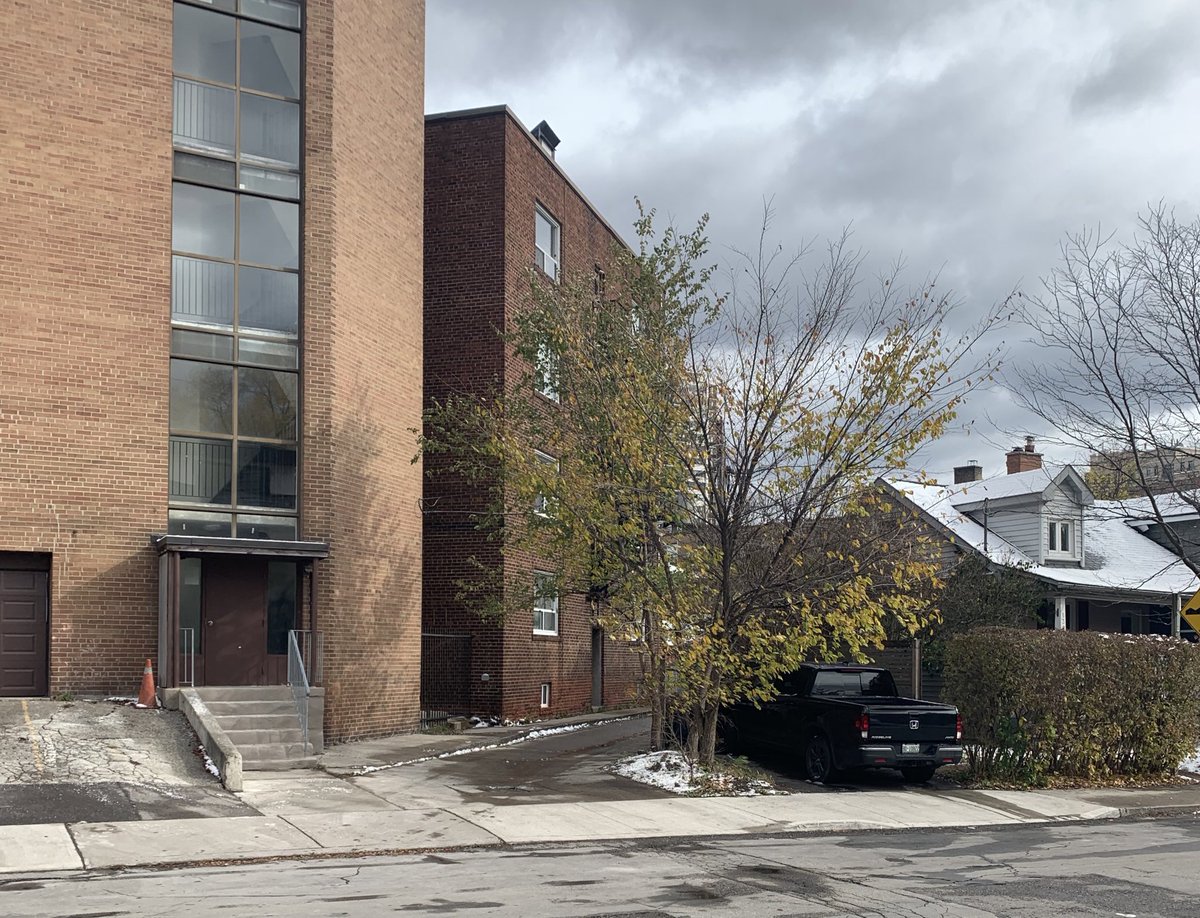 Apartments backed up against houses. Today’s planning hates all of this. 4/