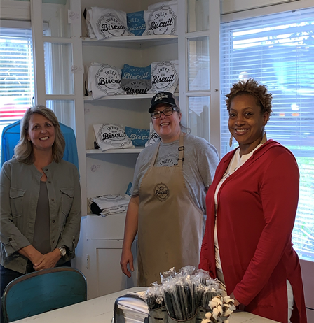 tenncommunity's tweet photo. What a great visit with excellent food, service, and ambiance. We enjoyed Southern Pecan Coffee roasted in-house and a pumpkin latte biscuit both were amazing! Sweet Biscuit Co. is a great place for a friendly visit. #supportsmall #visitwilco #tenncommunity #wilsoncountystrong https://t.co/4fwaf4sH0o