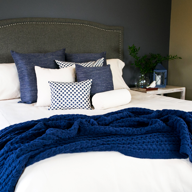 ComphyCo's tweet photo. ⭐⭐⭐⭐⭐⠀
⠀
"These are the best sheets I’ve ever owned and I tell everyone about Comphy who stays in our guest room and wakes up to tell us what great sleep they had!" - Anthony E.⠀
⠀
#Comphy #ComphyCo #MyComphyBed https://t.co/gqgkpBPIXZ