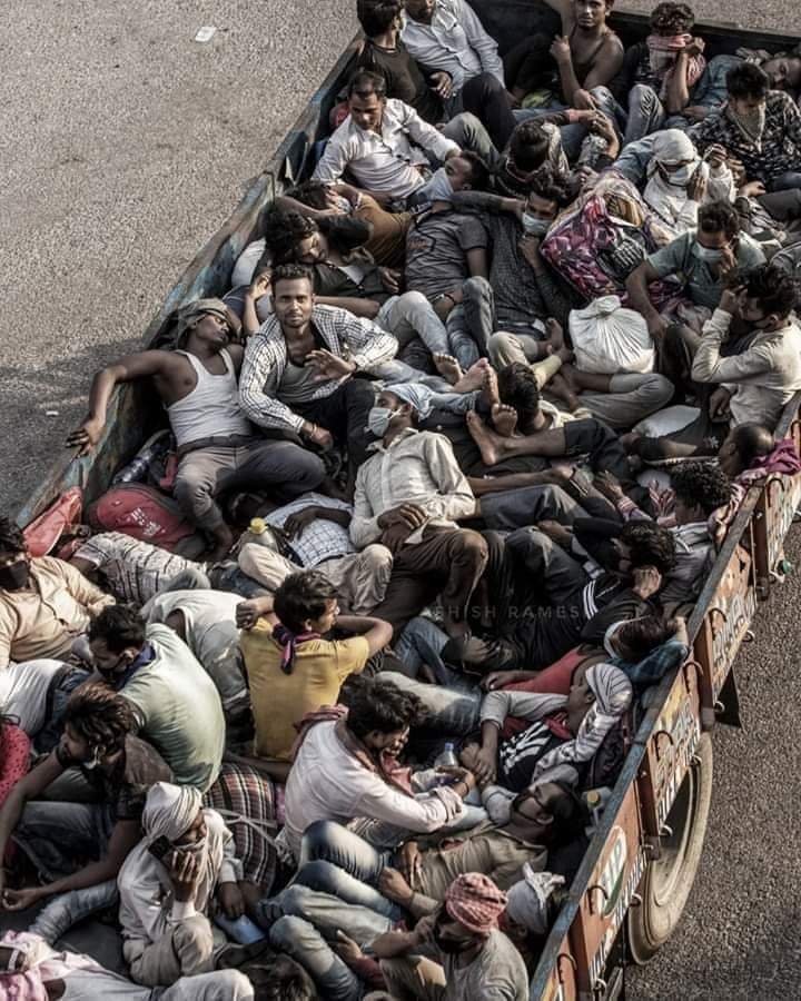 alarafatengr's tweet photo. Taswero ki apni zuban hoti hai kahi peeda hai to kahi aah our kahi bebasi to kahi paoun me chaale
#Bihar #Election2020 #ElectionDay #BiharElections
#ModinomicsDestroysIndia
#BJP_भगाओ_देश_बचाओ
#BiharRejectModi
#BiharPolls
#IndiaRejectsModi https://t.co/Kszgd7UmGm