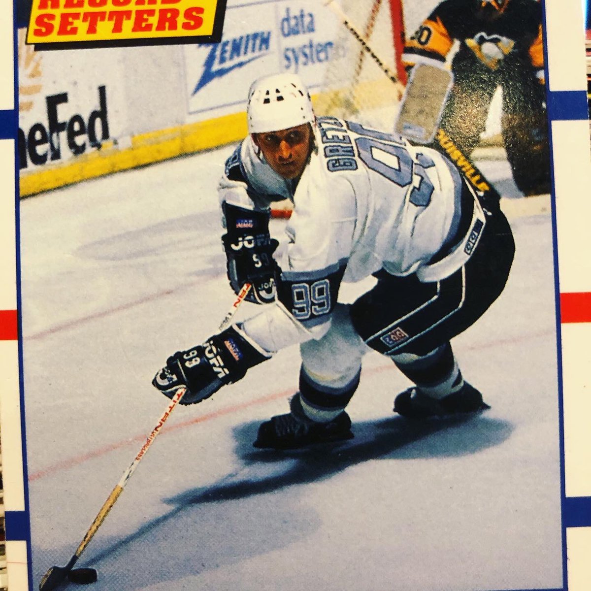 IhockeytrainerC's tweet photo. Passing on some old cards to the kids..Found this gem of Gretzky. Great pic highlighting his superior ability in agile puck control #Fundamentals #PuckControl #Skill #LearnFromTheGreats https://t.co/wUoV0oAZdE