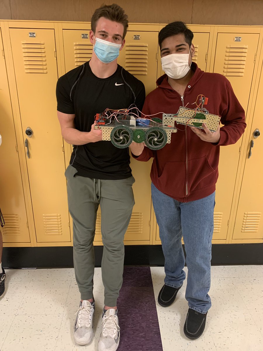 Bloomington_ACC's tweet photo. BACC Robotics and Engineering students were excited to put their Bots to the test today. Students had to build and code a Bot that would travel forward, dump and object, and travel back to its original location without any direct interaction with the student.
#studentswhocode https://t.co/VKhriCO2fB