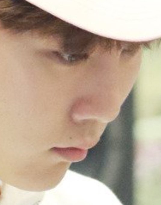 Seungkwan being tiny: a thread to make you smile