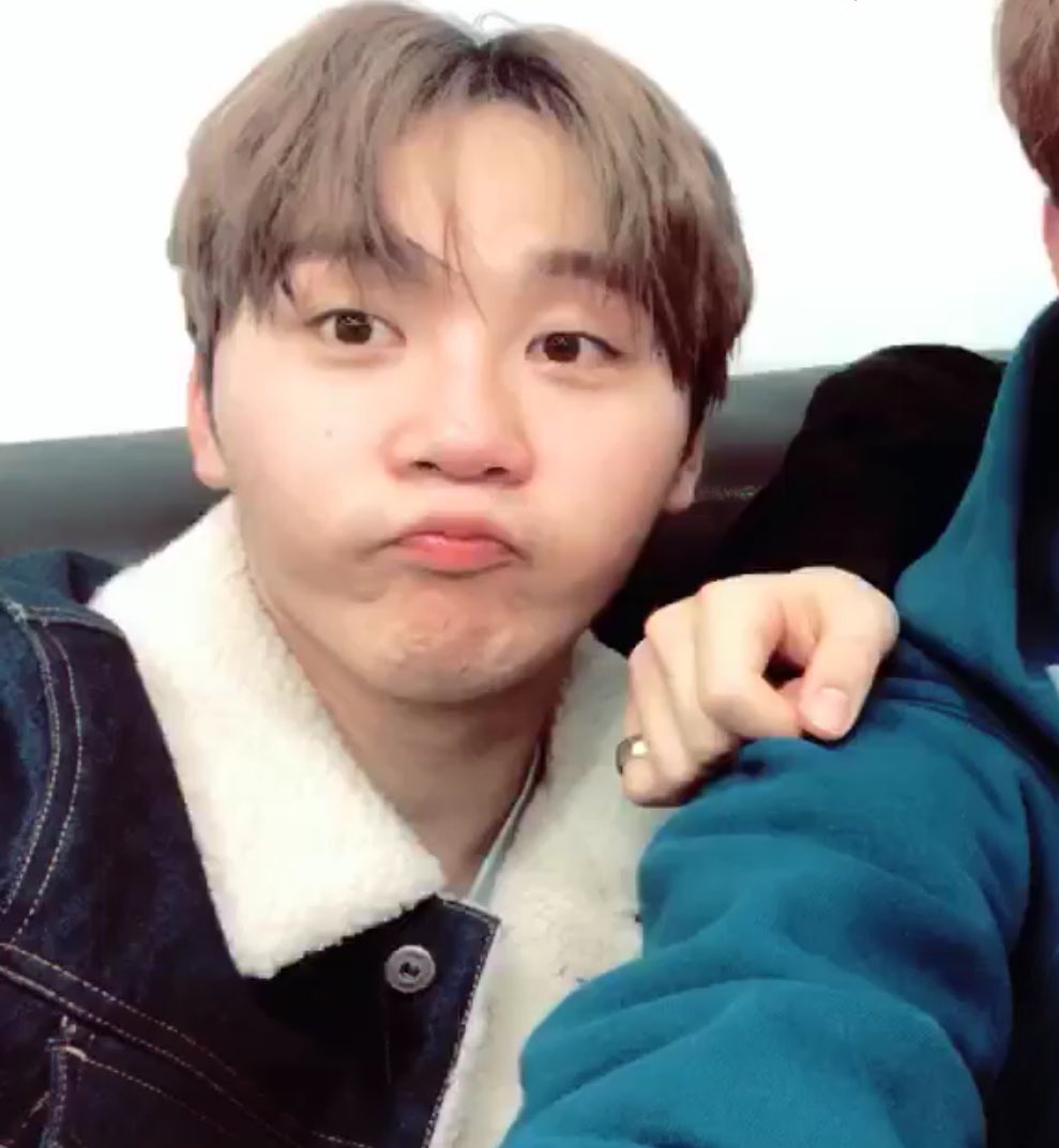 Seungkwan being tiny: a thread to make you smile