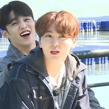 Seungkwan being tiny: a thread to make you smile