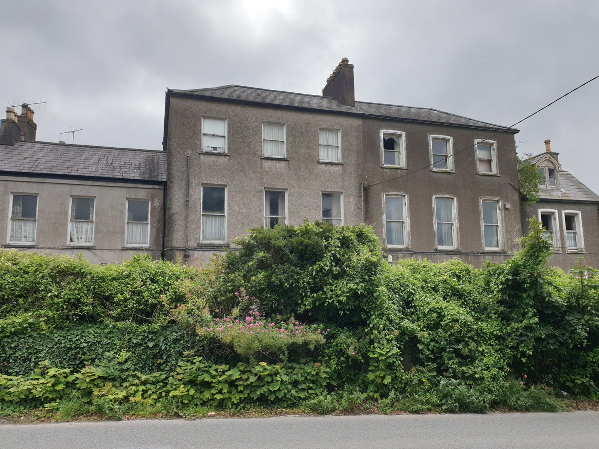 these were some houses in their time! so crazy to see them decaydated 1840, on derelict list since 2018,  @googlemaps image top left is 2009 & top right is 2019 see Buildings of Ireland site  https://bit.ly/324hX7i No.147, 148  #Regeneration  #Respect  #HousingForAll  #Cork