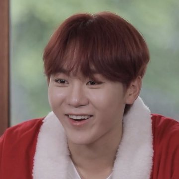 Seungkwan being tiny: a thread to make you smile