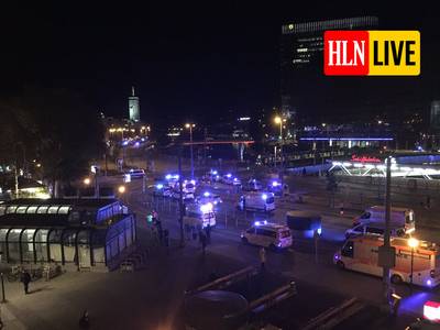 LIVE. Terreuraanslag in Wenen nabij synagoge: “Dader liet bommengordel ontploffen, mogelijk nog daders op de vlucht, meerdere doden” dlvr.it/Rks0bL