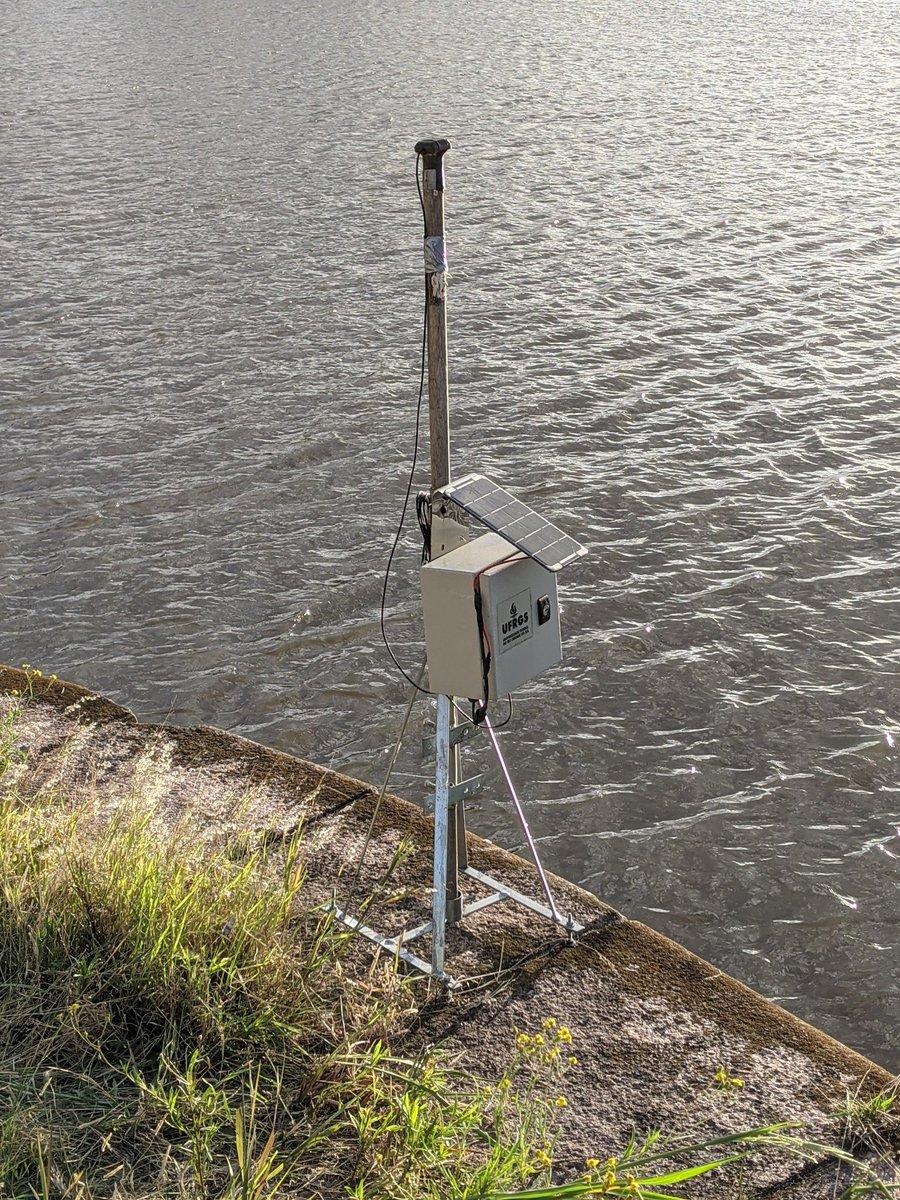 trying something new: reflector-less laser total station (in the foreground) to calibrate the radar tide gauge zero and hopefully nail the absolute altimetry bias of GPS/GNSS reflectometry