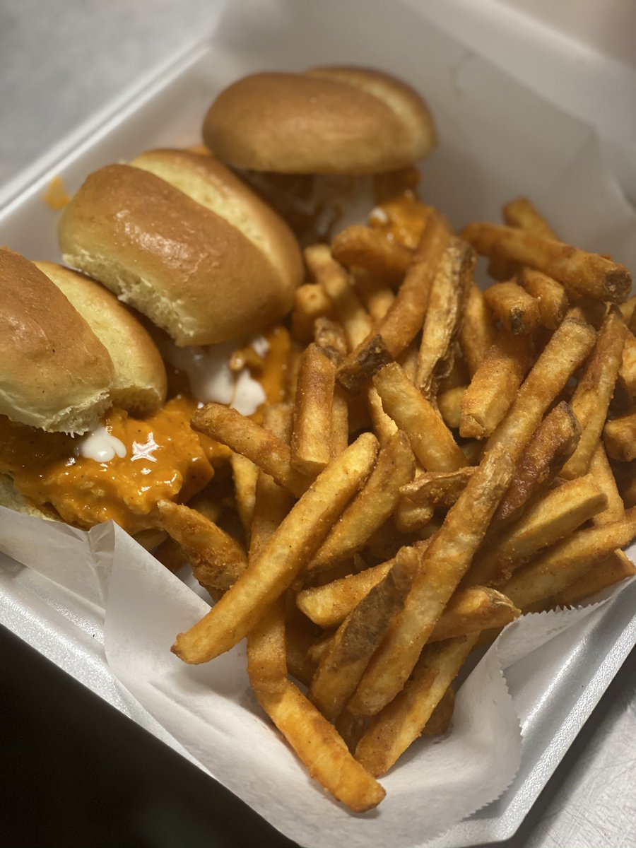 #TriggaMeals tweet media