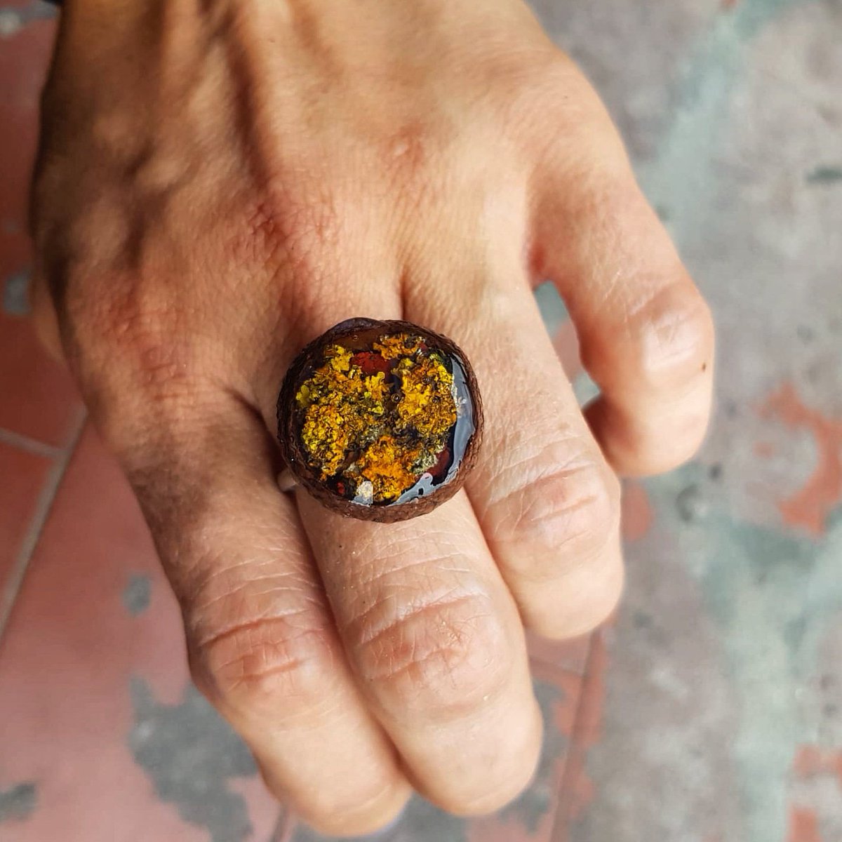 Viola94339443's tweet photo. Licheni #VioLab #licheni #handmade #rings #jewelry #resinart #resin https://t.co/7aYPqIBpSu