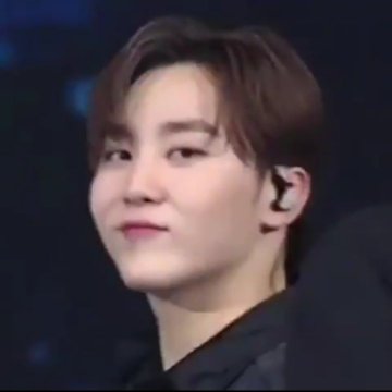 Seungkwan being tiny: a thread to make you smile