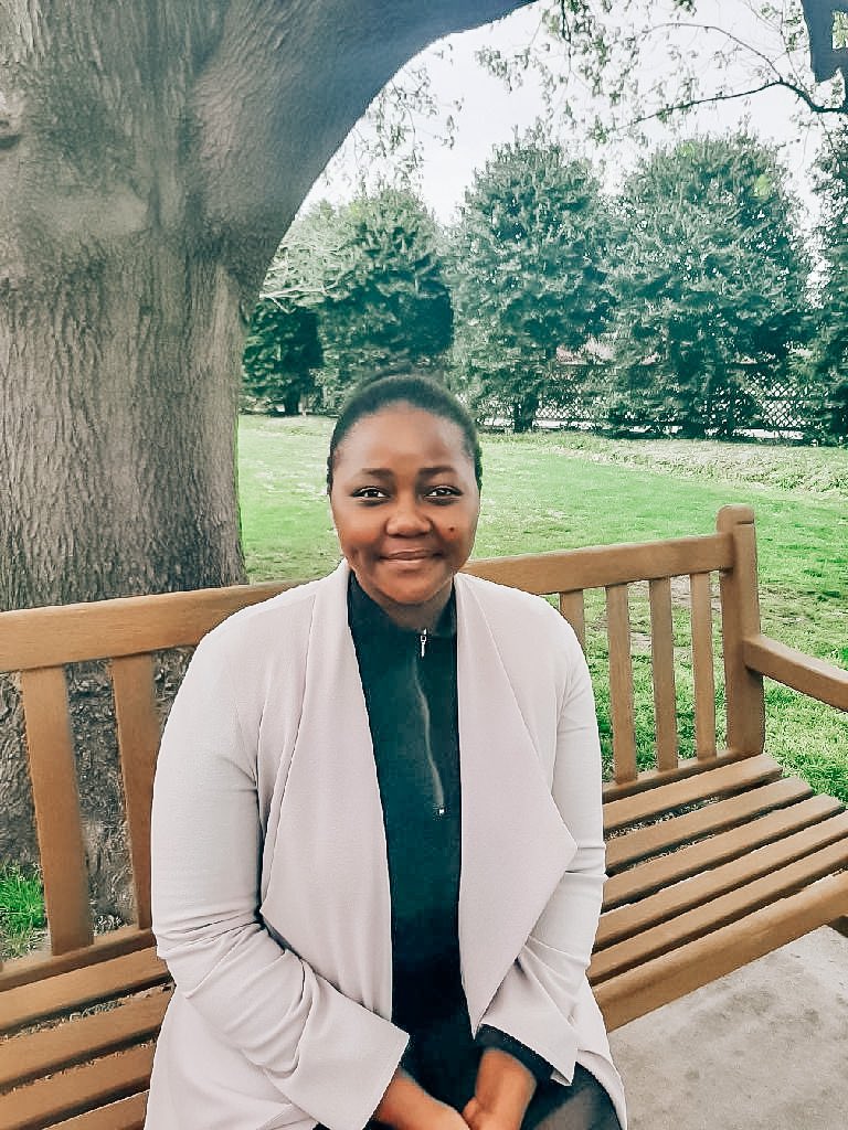OU_ALD's tweet photo. it’s time for another #meetexecmonday!!! This is Zama! She is our amazing service chair. Zama is from Eswatini and is majoring in Petroleum engineering. Her favorite restaurant is Charleston’s. Zama loves to do puzzles and put on face masks during her free time. https://t.co/AgFQcuwaBJ