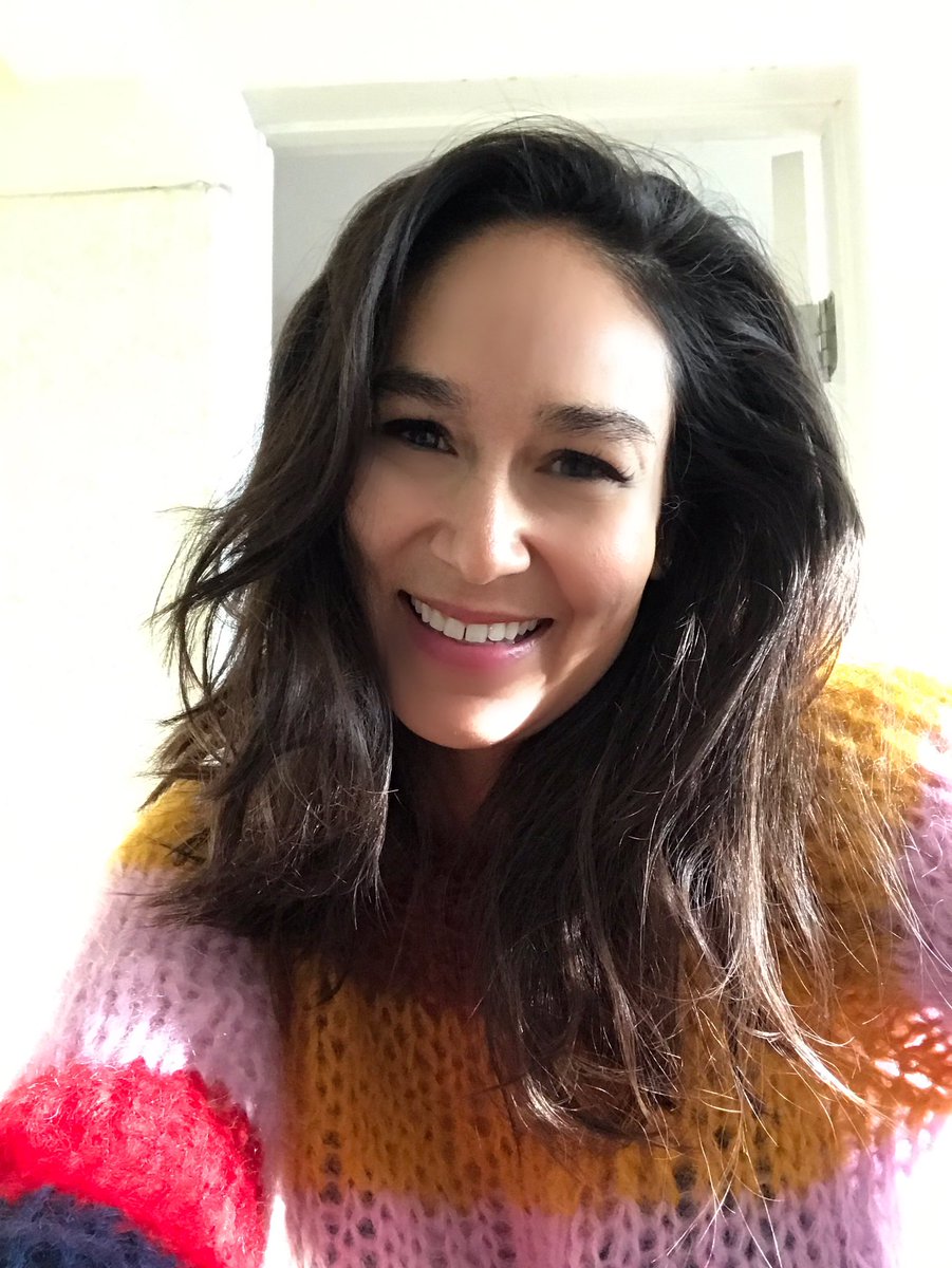 CatEyesByRaque1's tweet image. A wing and a smile
#wingedlinertutorial #cateyes #cateyeliner #cateyetutorial #cateyekittens #wingedliner #makeuptrends #makeuplife #cateyelinerstamp #wingedeyeliner #makeuptools #cateyestamp #cateyesbyraquel #professionalmakeupartist #local706 #liveyourbestlife