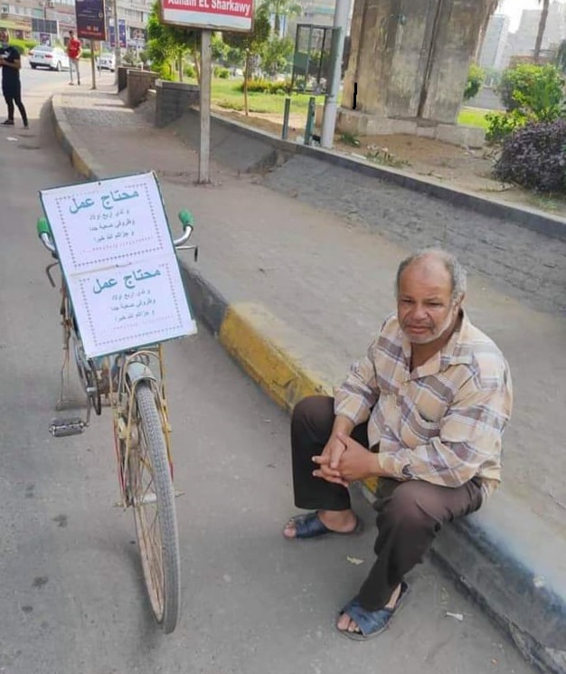 ahmad_shoeib's tweet photo. #ريتويت لعلك تكون سبب في باب رزق له ولاسرته
ده شخص محتاج فرصة عم�� كويسه تستره وتستر اهل بيته 
شخص معيل عنده اسره واولاد وعامل اعلان على
 عجلته انه محتاج شغل وارقامه موجوده 
الدال علي الخير كفاعله https://t.co/3x8vCEVdqK