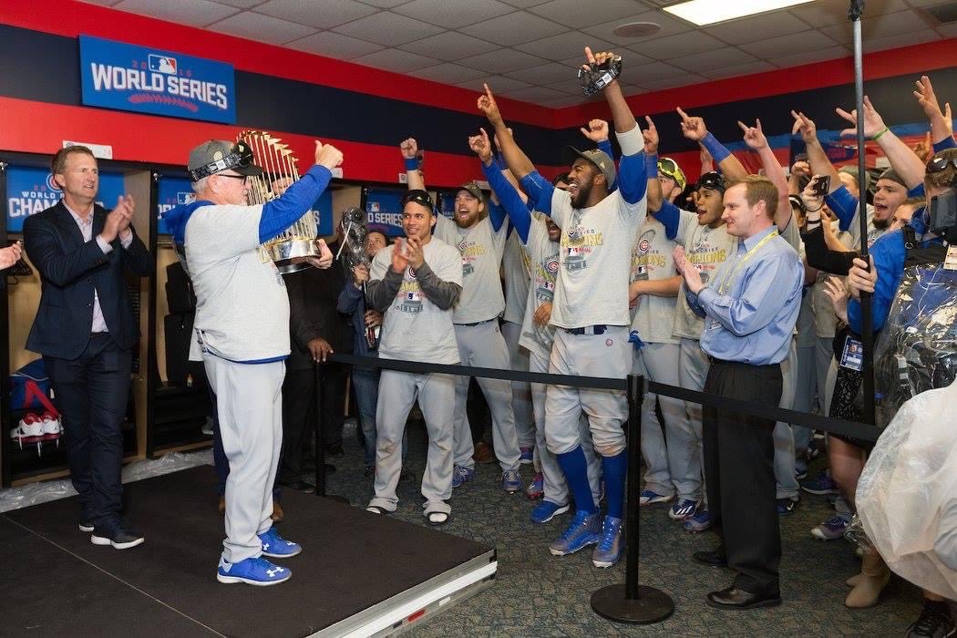 CubsZone's tweet photo. Never Forget. 11-2-16 🐻🏆 https://t.co/0nXoWH1O4C