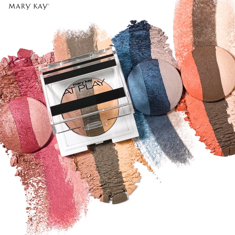 MaryKayenGuate's tweet image. Lo más bonito del Trío de Sombras #AtPlay es que llevas contigo un kit de sombras que brindarán un toque especial a tu mirada. 
#Guatemala #InversionesMasdelSA #MaryKay #Noviembre #Viento #Frio #sombras #Colors #MaryKayenGuatemala #makeup