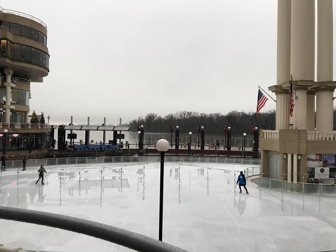We have made the difficult decision to cancel Washington Harbour’s 2020 - 2021 ice skating season due to COVID-19. 

📸: <a href="/mikekillmon/">MIKE KILLMON</a> (IG)