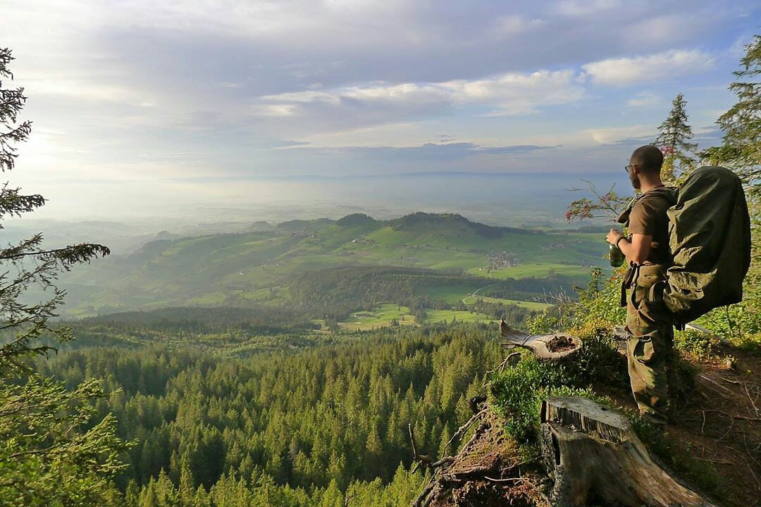 "I am the wilderness lost in man" - M. Peake 🌲 #staywild
 ⠀⠀⠀⠀⠀⠀
📷 ig: nixon_outdoor_adventures 📍#switzerland
 ⠀⠀⠀⠀⠀⠀
⭐Discover ⭐Explore ⭐Live
⠀⠀⠀⠀
#hiking #wandern #outdoorsman #nature #adventure #bern #outdoorlifestyle