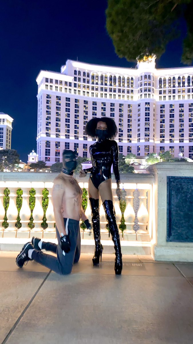 BLACK LIVES MATTER ✊🏽✊🏾✊🏿

Keep white bitch boys in their place