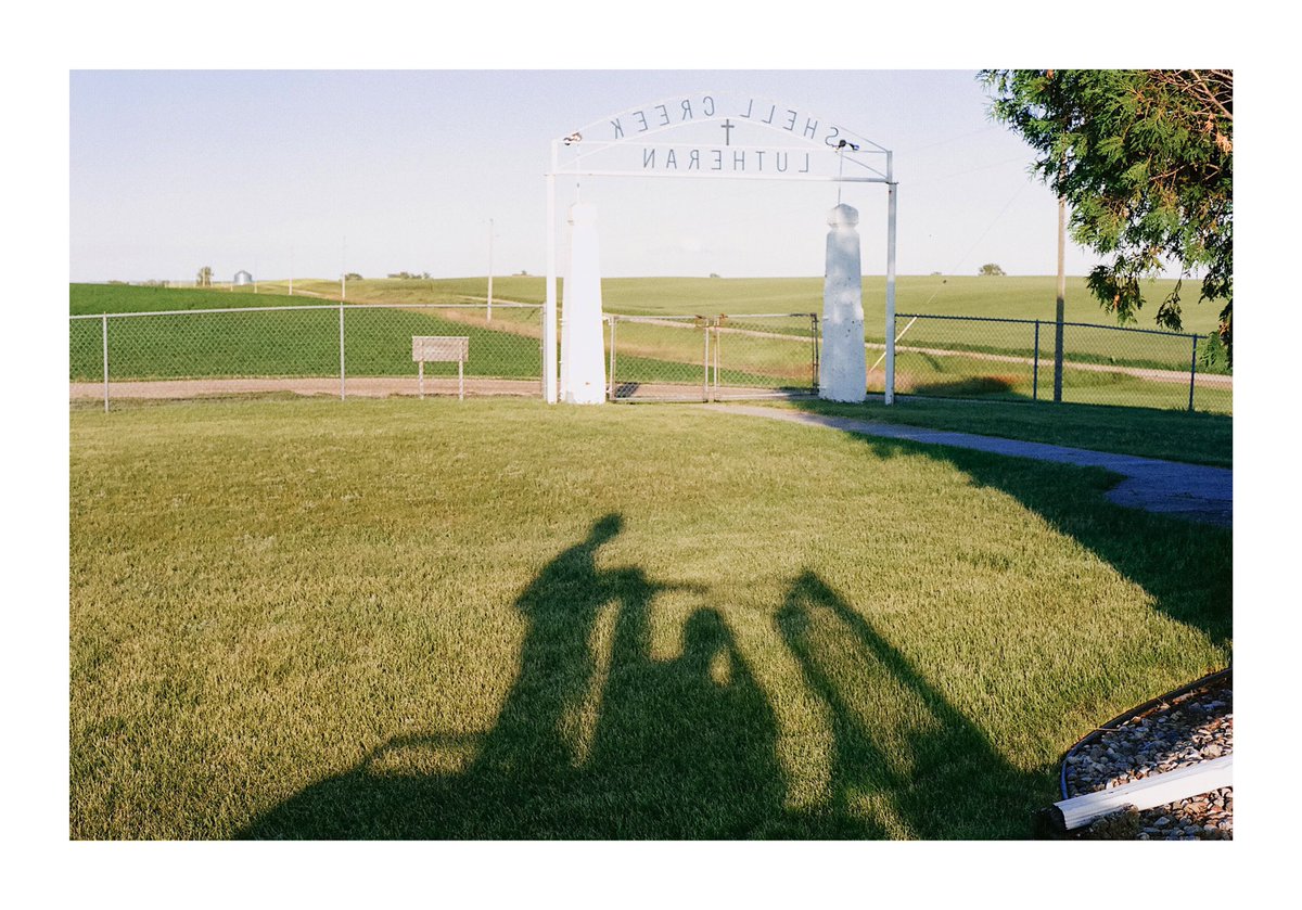 crspcarpenter's tweet photo. @moment Film from my grandparents’ farm. Shot on Portra 400. https://t.co/ipSnYwpDJp