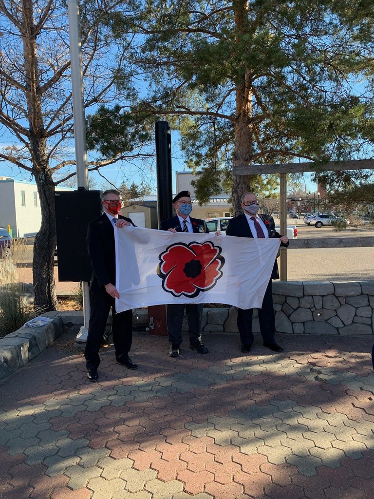 City_SC's tweet photo. Mayor @denisperrault and MLA @everetthindley were joined by Dave Boucher from our local Legion Branch No. 56 for the raising of the Remembrance Day Flag at Market Square. #LestWeForget https://t.co/Zm9vCHk0sY