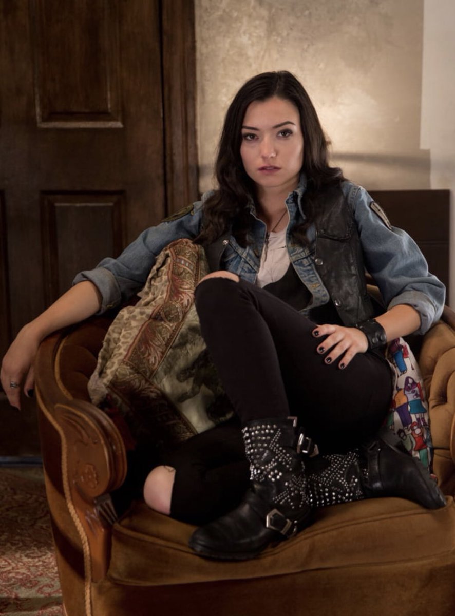 AngelskErika's tweet photo. @SLC1698 @natvanlis ❤️❤️❤️❤️@natvanlis #Carmilla https://t.co/xHE0xLRa3U