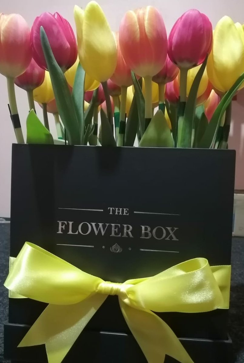 theflowerboxmx's tweet photo. ¡¡Feliz semana!! Listos para tomar tu pedido.¡Anticipa tu compra!🌹
WhatsApp: 5560087220🛒📞
#FelizLunes #ConsumeLocal #CDMX #novios #regalos #delivery
#enviaflores #amor #theflowerbox https://t.co/Kh25ojdCzh
