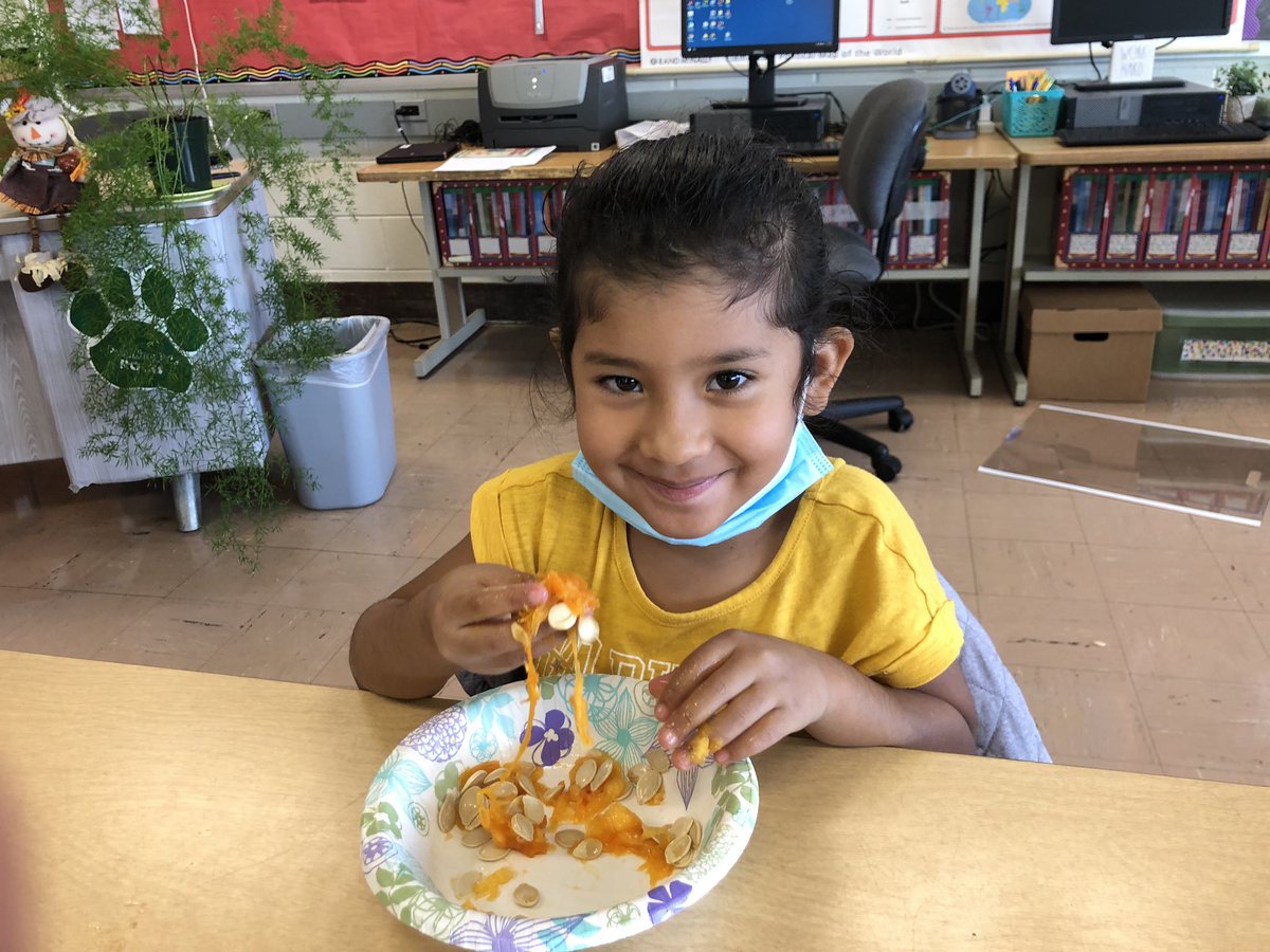 Alexandria Becker tweet media