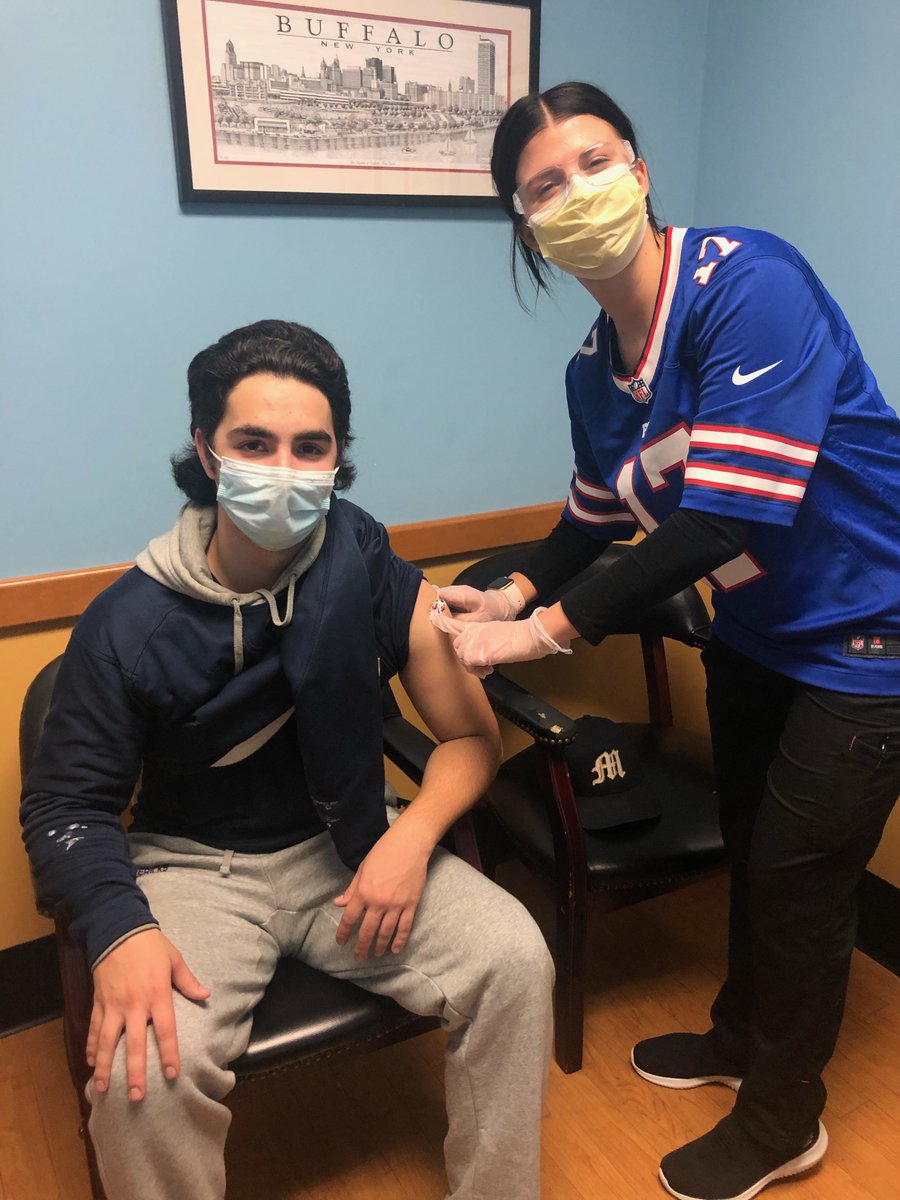 OrchardParkPeds's tweet photo. We love that even our college age students are staying vigilant and taking good care of themselves!  Call the office now to schedule your well visit for when you are home on break.  "Being proactive, a habit of highly successful college students"! #collegelife #OPPeds https://t.co/tnaQe3BABS