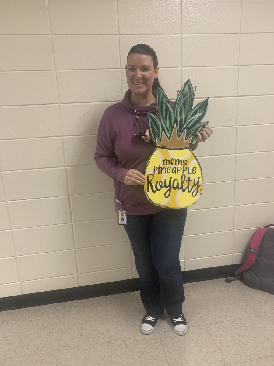 DapheneBlash's tweet photo. Congratulations to our October Pineapple Royalty Winner Mrs. Karr!! Thank you Mrs. Karr for your contribution to our in-house PD system!! #PineappleMCMS 🍍 💪🏾@Herring_MCMS @MCMS_Bulldogs https://t.co/4texRBI22K