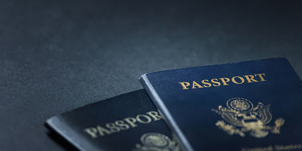 SHRM's tweet photo. Moving with the Times: Why Partner Employment Access Contributes to Successful Global Mobility Policy by Helen Frew @HelenPermits @PermitsLobby https://t.co/SAe2zM3ISf #SHRMGMIS https://t.co/WuiFlqKTkr
