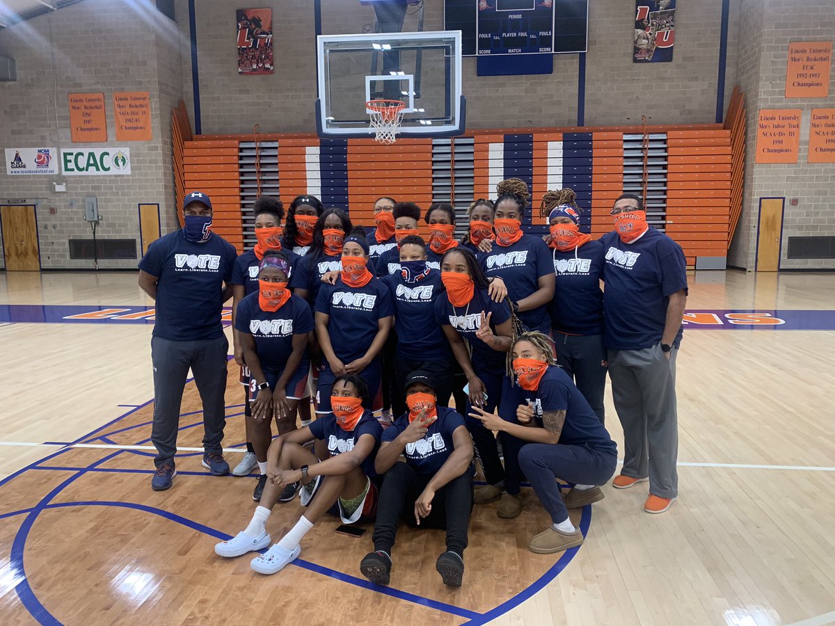 CoachMos_CSU's tweet photo. Lincoln Womenβs Basketball is all registered to vote and we are ready to let our voices be heard! #LUHoopz #BiggerThanTheBall #GoVote #LincolnUniversity @LUL1onsAthletic @LincolnUofPA @CIAAForLife https://t.co/VRmmoPqKBF