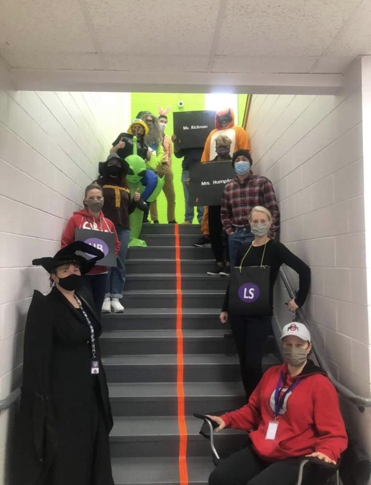 9XImpactPBIS's tweet photo. This past Friday, 9X students and staff wore costumes to school to celebrate Halloween! #9XFlex https://t.co/yLhmOFbpep