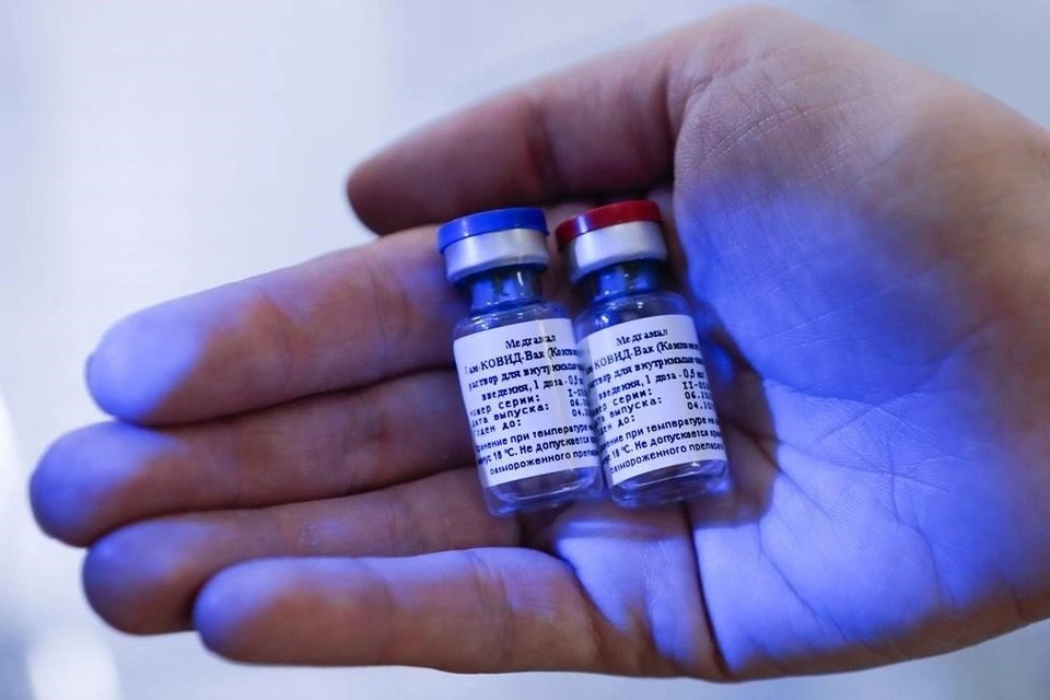 MLRamirezOK's tweet photo. El Gobierno Nacional viene trabajando incansablemente para fortalecer el sistema sanitario y ganar esta batalla contra el COVID-19. https://t.co/0fZfDSu58a
