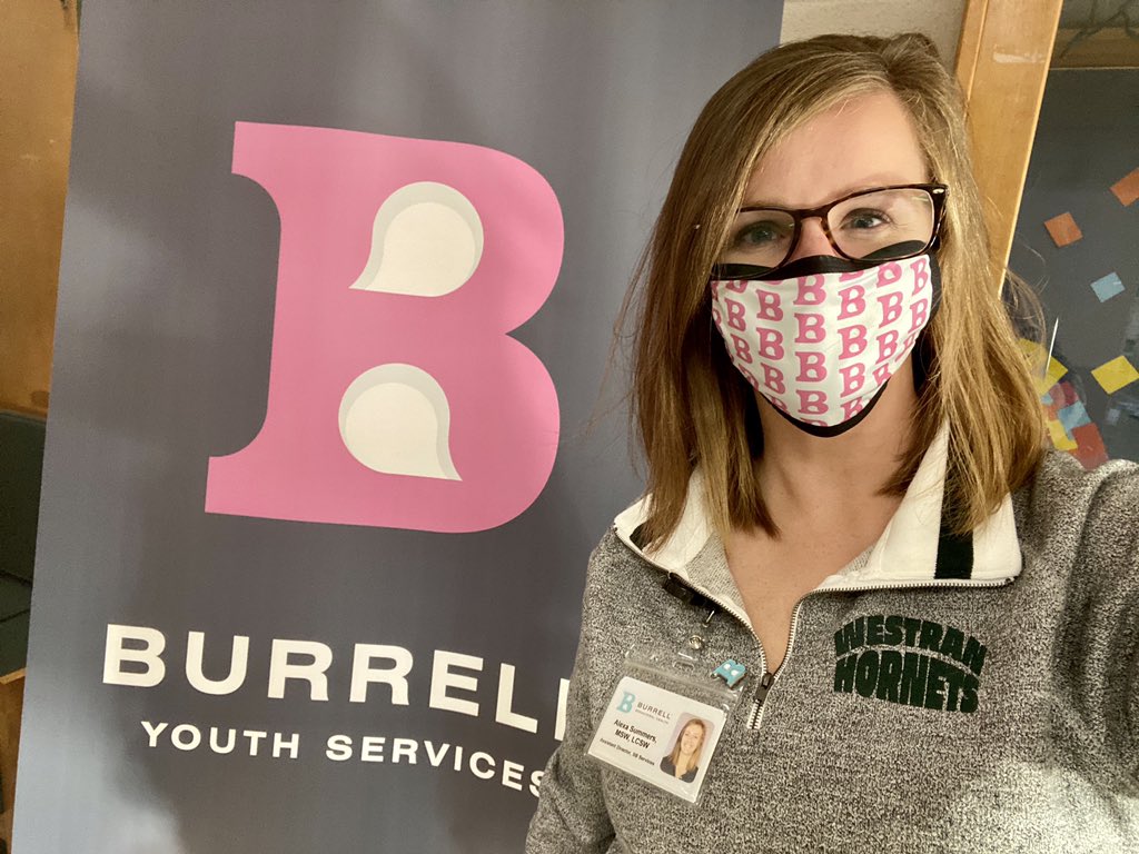 alexajsummers's tweet photo. Representing @BurrellCenter at Westran School District’s Parent-Teacher Conferences. Always a pleasure to connect more with the community and spend time with school partners!
#gohornets
#schoolmentalhealth
#time2chat https://t.co/zHgsy0dZI3