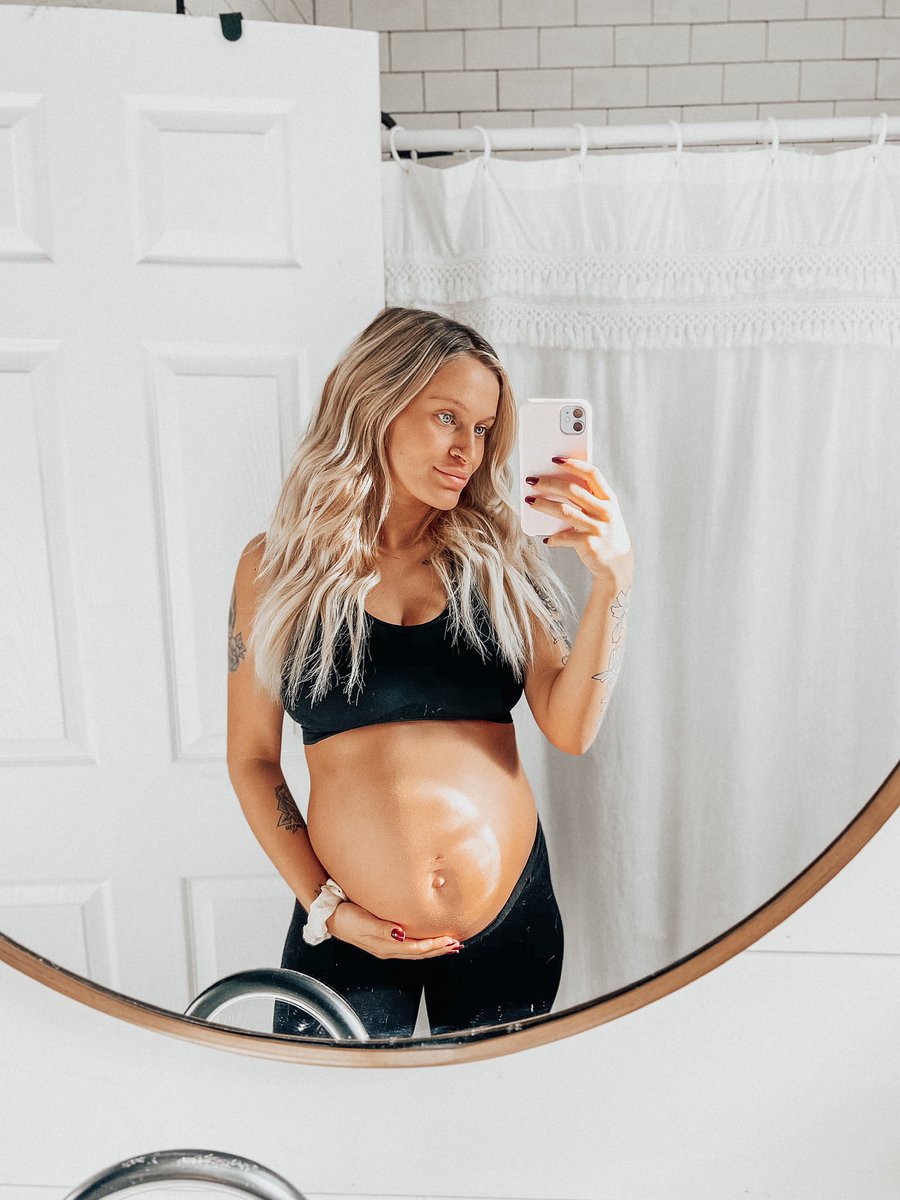 kaitlyn tweet media