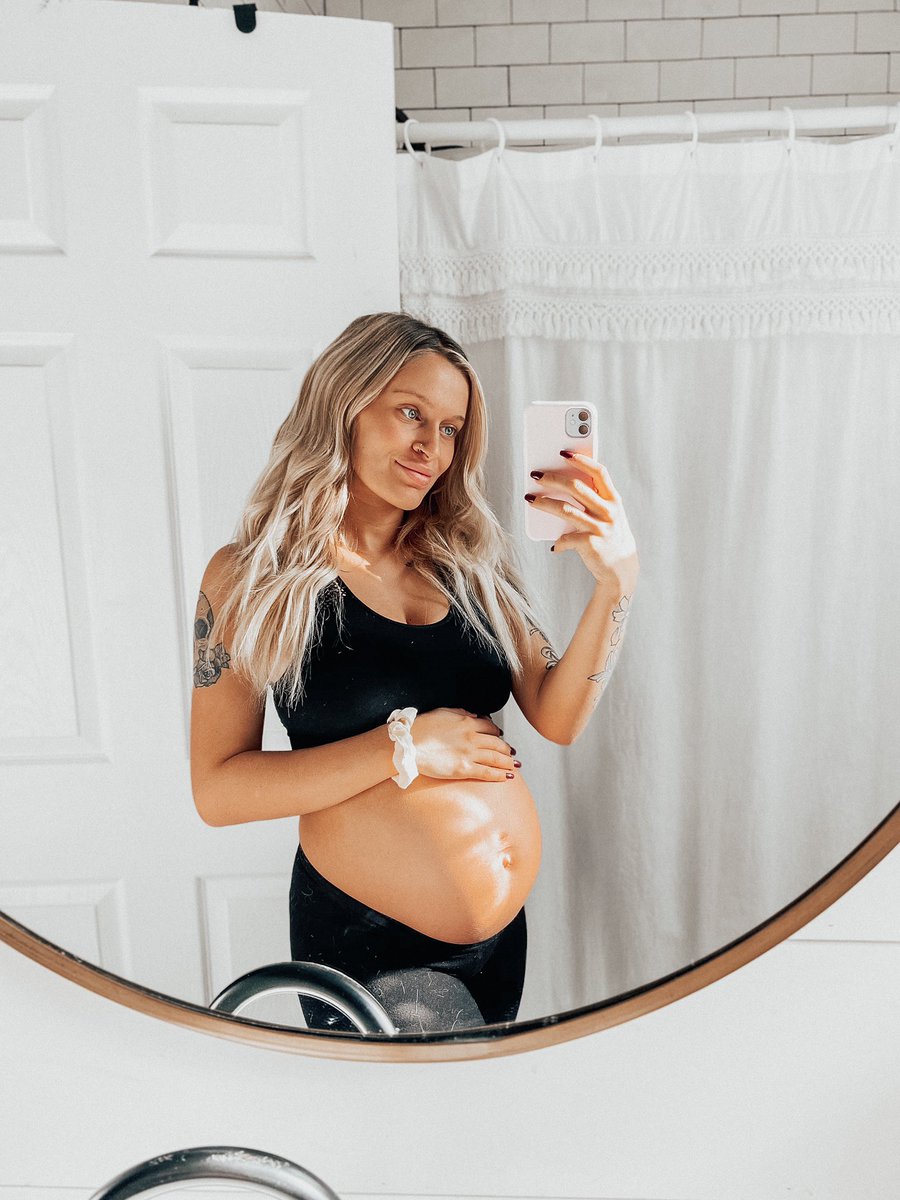 kaitlyn tweet media